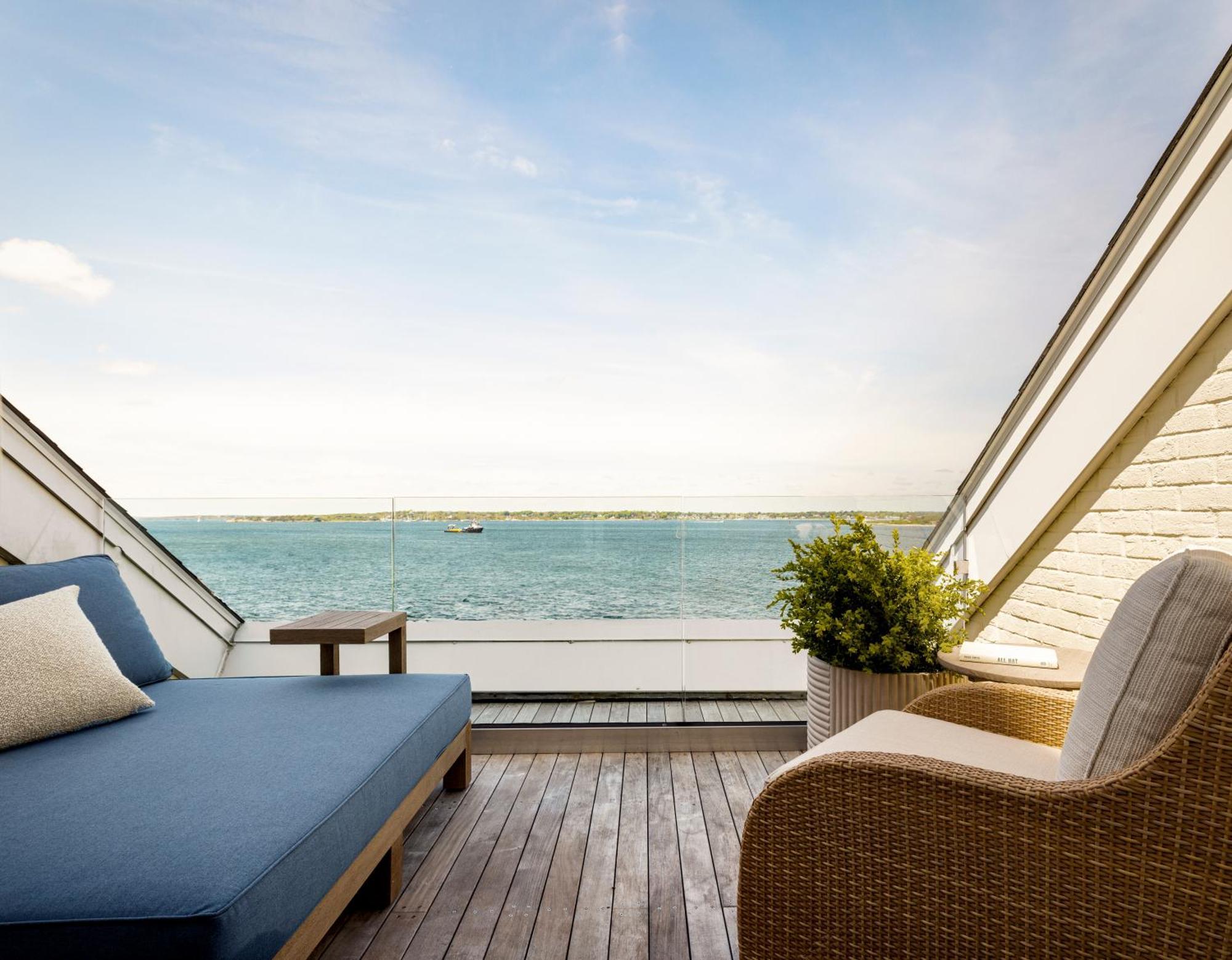 Newport Harbor Island Resort Exteriör bild